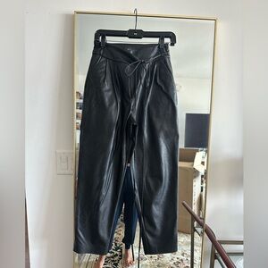 Pants vegan leather
